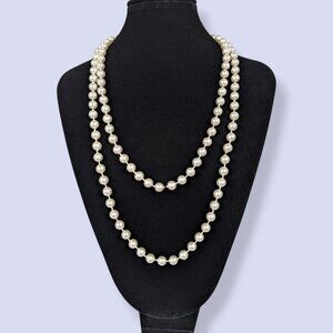 (2/$20) V. Off-White Faux Pearl Infinity Necklace